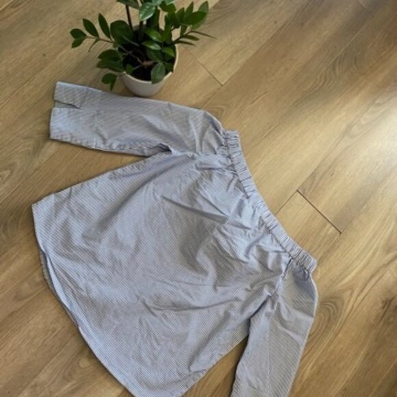 Zac & Rachel Off-the-Shoulder Blue Striped Blouse - Picture 8 of 10